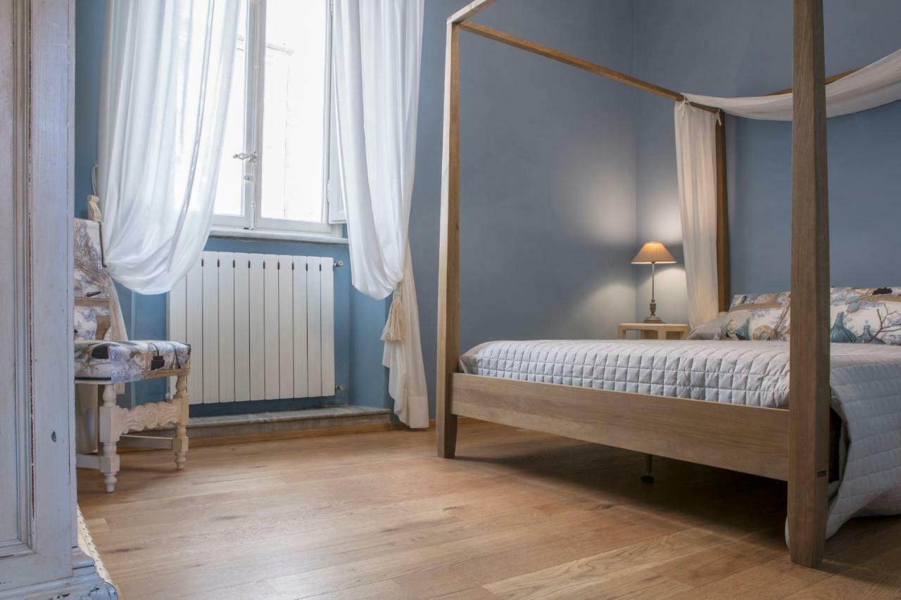 Stence Apartment