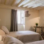 Stence Apartment
