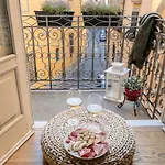 Stence Apartment